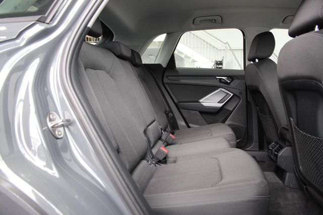 Audi Q3 40 TDI quattro base – Image 11