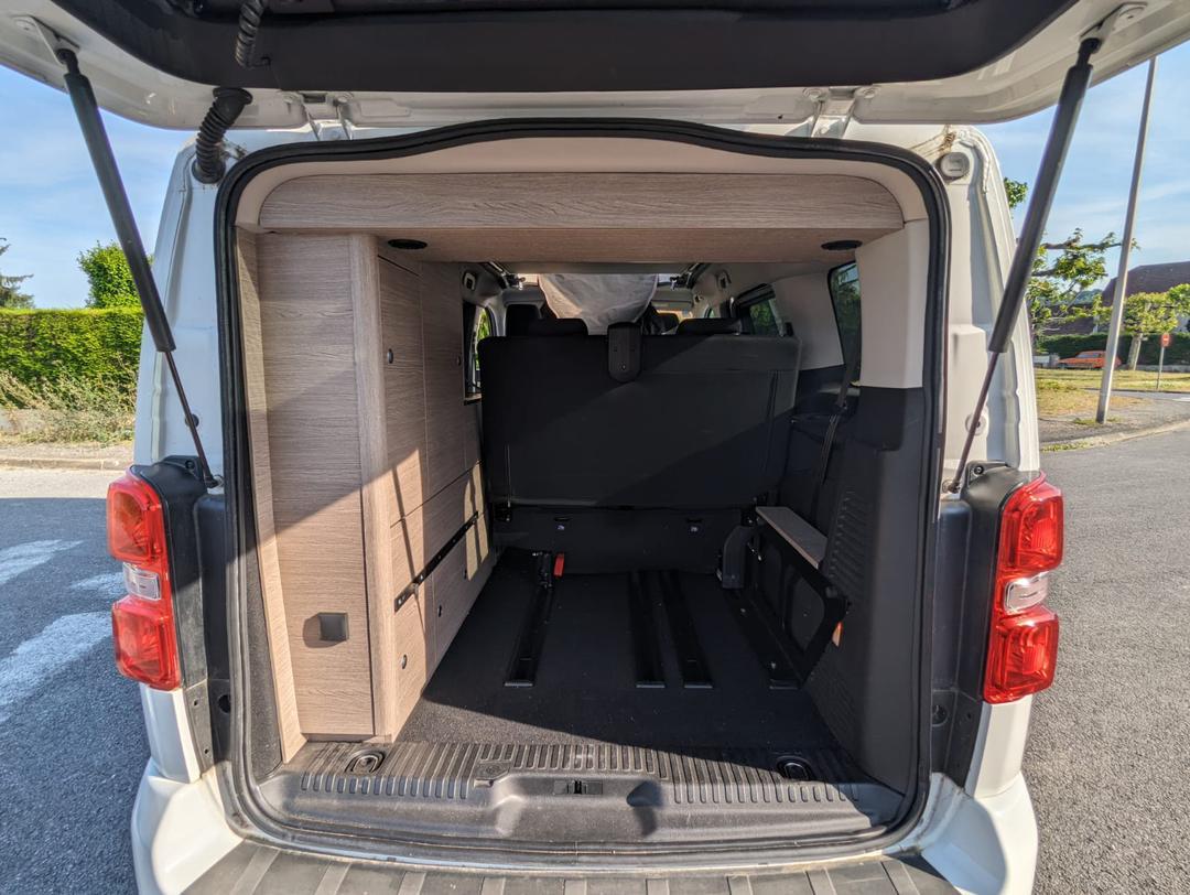 Van Campster Pössl (aménagé, hdi 150cv) – Image 11